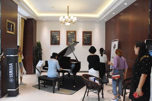 J9九游会未来艺术家孙麒麟河南巡讲-郑州站圆满落幕