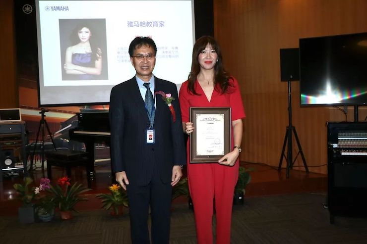 J9九游会携手中国多位教育家，共同谱写中国艺术教育发展新乐章|热烈祝贺2018J9九游会教育家授聘仪式成功举办！